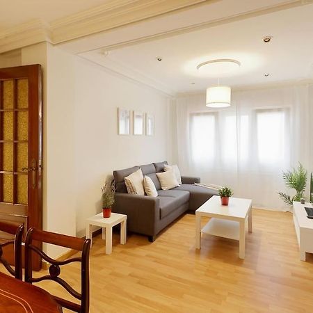 621B Acogedor Apartamento Oviedo Esterno foto