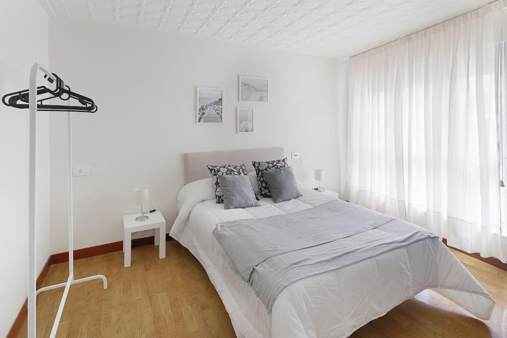 621B Acogedor Apartamento Oviedo Esterno foto